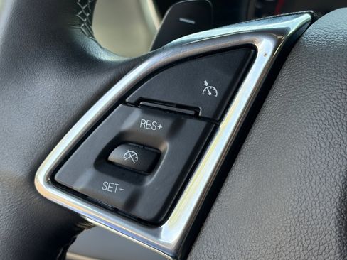 Used 2024 Chevrolet Camaro LT RWD image 19