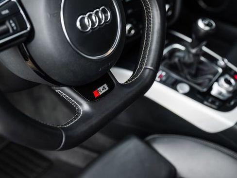 Used 2013 Audi S4 Premium Plus image 26