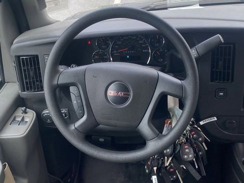 New 2025 GMC Savana 3500 Extended w/ Driver Convenience Package image 34