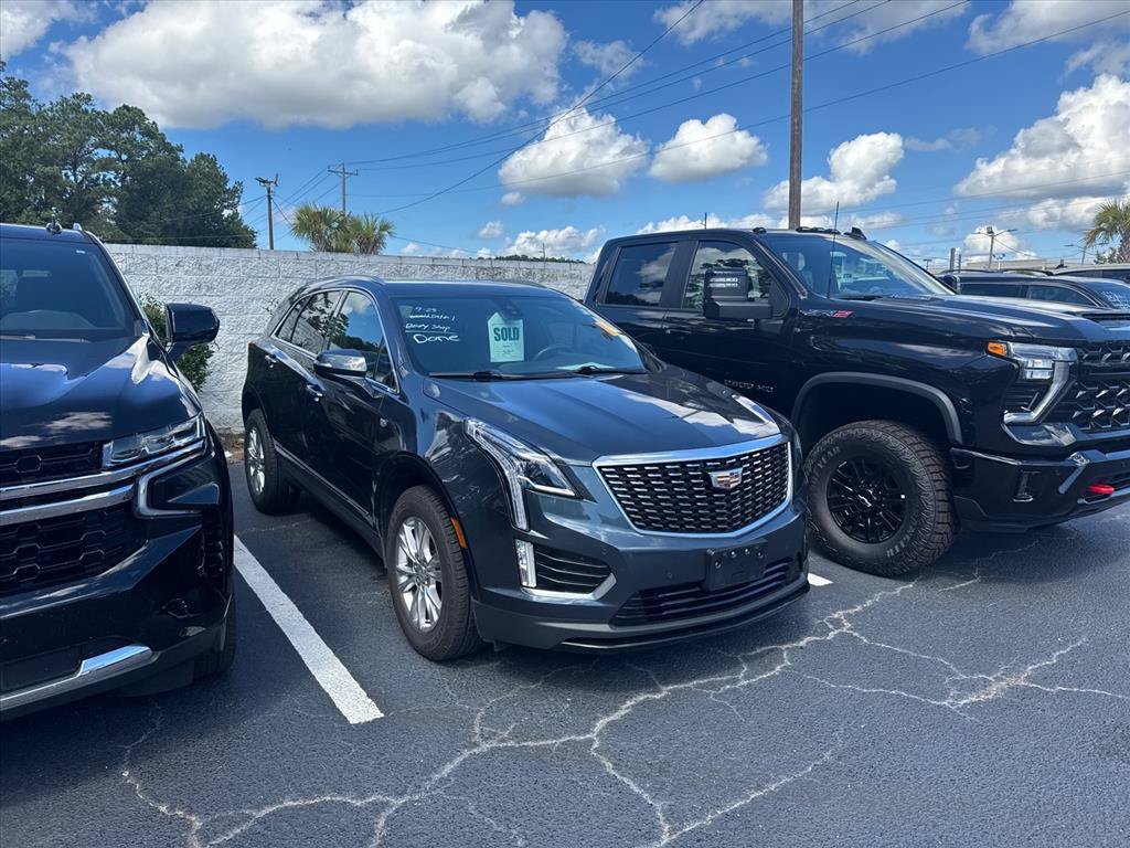 Used 2020 Cadillac XT5 Luxury FWD image 2