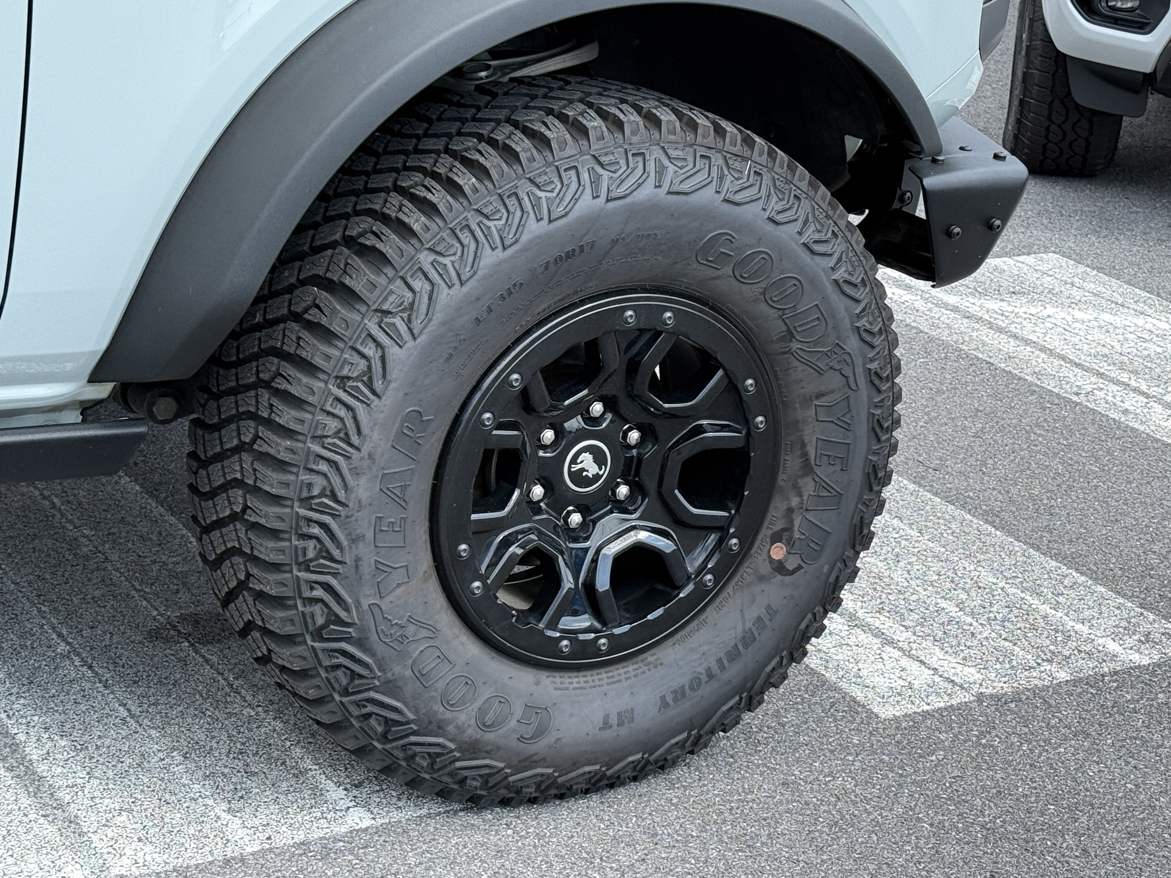 Used 2023 Ford Bronco Badlands AWD/4WD image 12