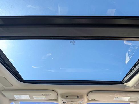 Used 2023 Lincoln Navigator Reserve AWD/4WD image 17