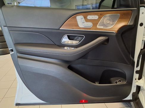 Used 2025 Mercedes-Benz GLE 350 4MATIC image 22