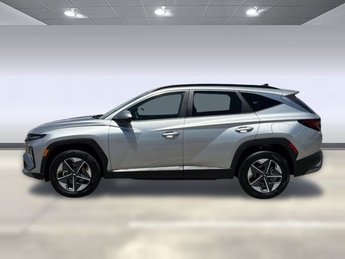 Used 2025 Hyundai Tucson SEL AWD/4WD image 2