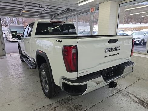 New 2026 GMC Sierra 2500 SLT w/ SLT Convenience Package image 3