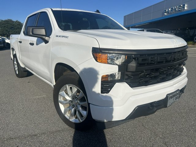 Used 2023 Chevrolet Silverado 1500 Custom AWD/4WD image 6