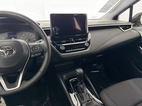 Certified 2024 Toyota Corolla SE w/ Convenience Package image 30