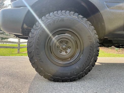 Used 1996 Toyota Land Cruiser image 16