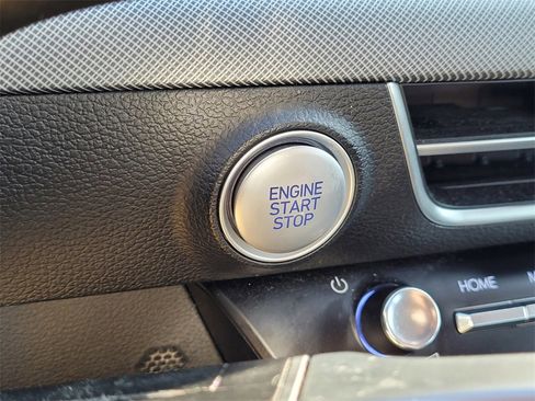 Used 2024 Hyundai Sonata SEL image 19