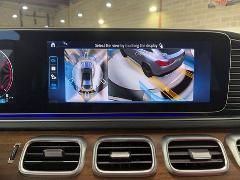 Certified 2025 Mercedes-Benz GLE 450 4MATIC Coupe image 21