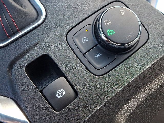 Used 2023 Chevrolet Traverse RS w/ LPO, Floor Liner Package AWD/4WD image 26