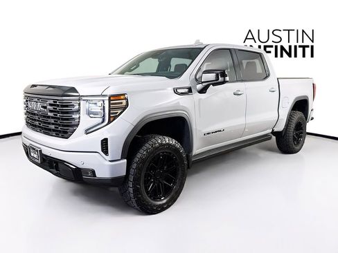 Used 2025 GMC Sierra 1500 Denali Ultimate image 3