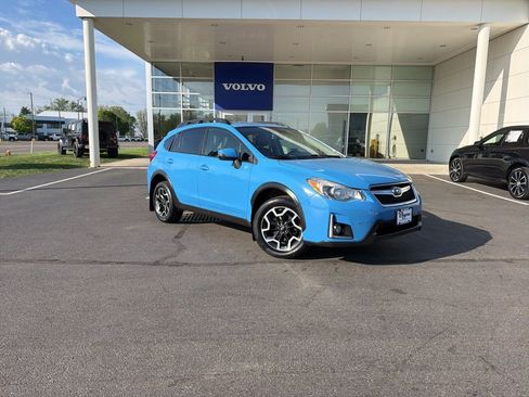 Used 2016 Subaru Crosstrek 2.0i Limited AWD/4WD image 2