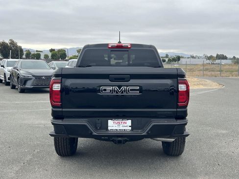 New 2026 GMC Canyon Elevation w/ LPO, Black Badging Package RWD image 4