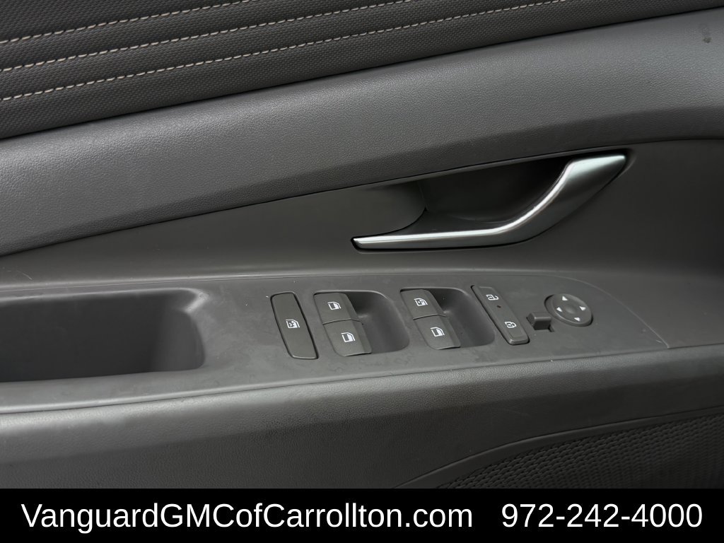 Used 2024 Hyundai Elantra SEL w/ Convenience Package FWD image 25