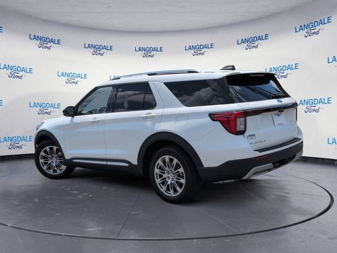 New 2026 Ford Explorer Platinum RWD image 9