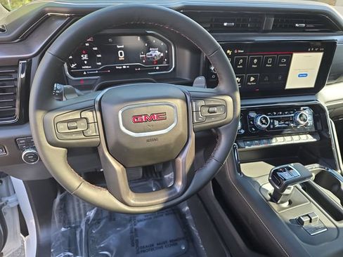 Used 2025 GMC Sierra 1500 AT4X AWD/4WD image 17