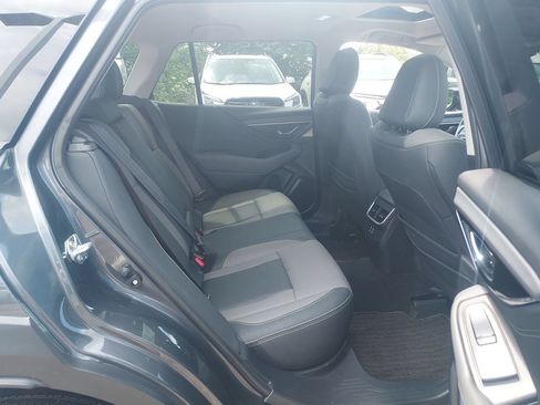 Certified 2024 Subaru Outback Onyx Edition AWD/4WD image 33