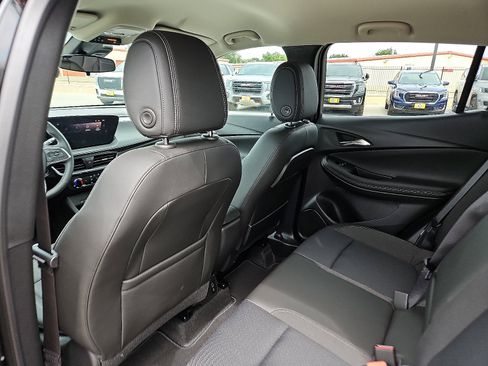 New 2026 Buick Encore GX Preferred w/ Comfort Package image 9
