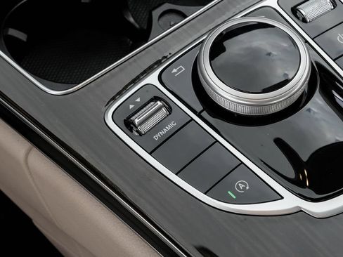 Used 2019 Mercedes-Benz C 300 Sedan image 20