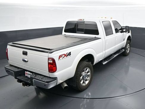 Used 2014 Ford F250 Lariat w/ Lariat Ultimate Package AWD/4WD image 32