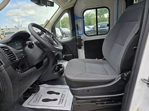 New 2025 RAM ProMaster 3500 FWD image 18