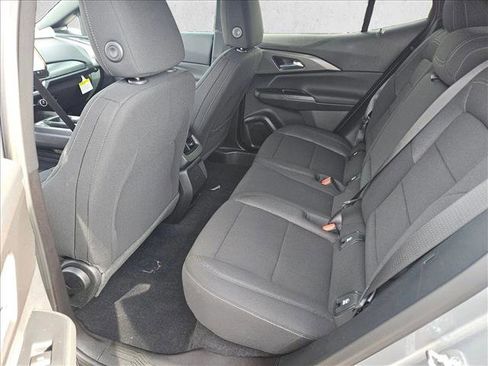 New 2026 Chevrolet Equinox EV LT image 16