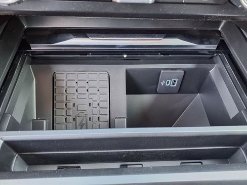 New 2026 Ford F350 Platinum image 15