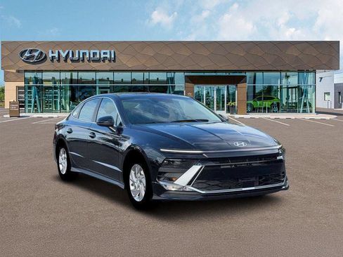 New 2026 Hyundai Sonata SE FWD image 11
