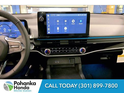 New 2025 Honda Prologue Touring image 8