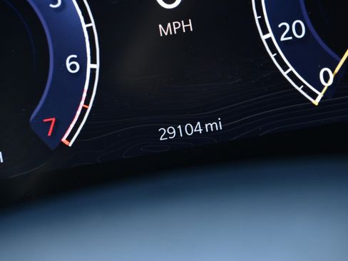 Used 2022 Jeep Grand Cherokee Altitude image 32