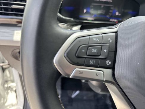 Certified 2023 Volkswagen Taos S FWD image 29