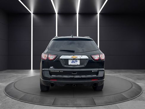 Used 2017 Chevrolet Traverse Premier image 5