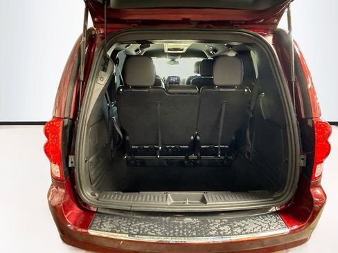 Used 2019 Dodge Grand Caravan GT FWD image 22