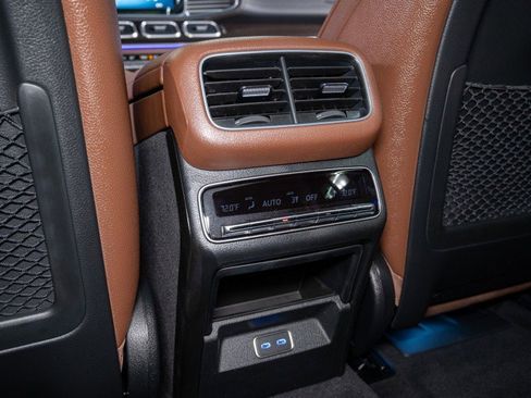 New 2025 Mercedes-Benz GLS 450 4MATIC image 27