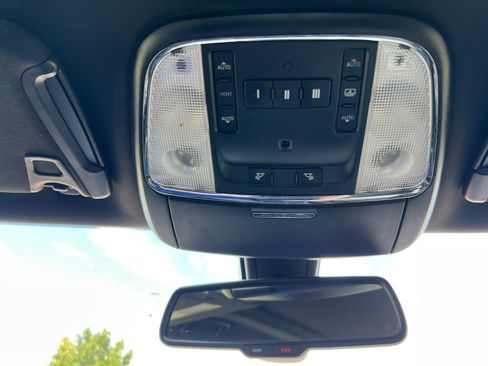 Used 2017 Chrysler 300 S w/ 300S Premium Group AWD/4WD image 30