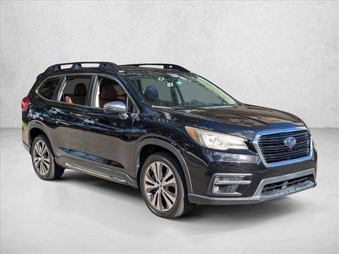 Used 2019 Subaru Ascent Touring image 3