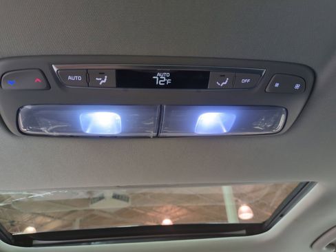 Certified 2024 Kia Telluride SX AWD/4WD image 17