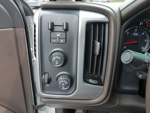 Used 2018 GMC Sierra 1500 SLT w/ SLT Premium Package AWD/4WD image 23