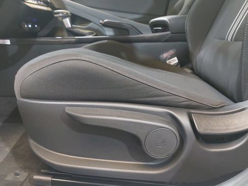 New 2026 Hyundai Elantra Sport FWD image 27