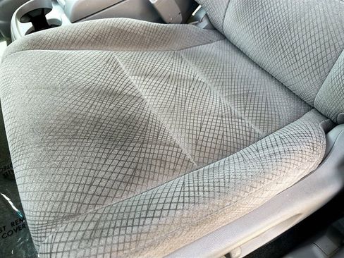 Used 2016 Honda Odyssey EX image 19