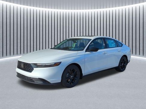 New 2025 Honda Accord SE image 10