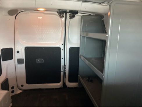Used 2018 Nissan NV200 SV w/ Navigation Package FWD image 6