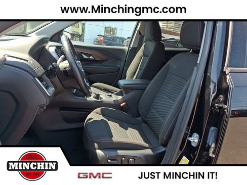 Certified 2021 GMC Terrain SLE w/ Driver Convenience Package AWD/4WD image 14