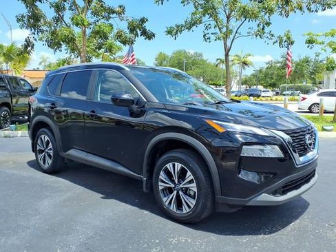 Used 2023 Nissan Rogue SV w/ SV Premium B Package FWD image 17