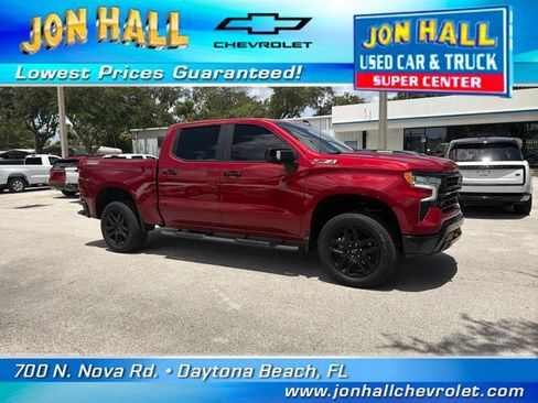 Used 2024 Chevrolet Silverado 1500 LT Trail Boss w/ Convenience Package II AWD/4WD image 12