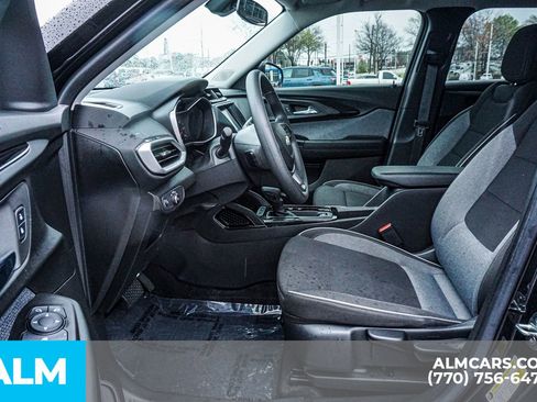 Used 2023 Chevrolet TrailBlazer LS image 19