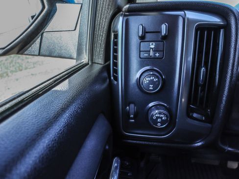 Used 2019 Chevrolet Silverado 1500 LT w/ All Star Edition image 8