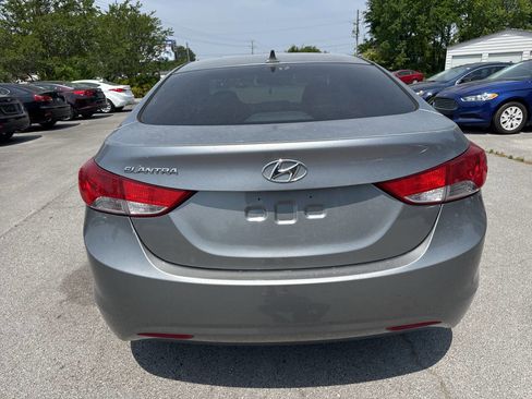 Used 2013 Hyundai Elantra GLS w/ Preferred Pkg FWD image 6