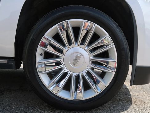 Used 2017 Cadillac Escalade Platinum AWD/4WD image 57